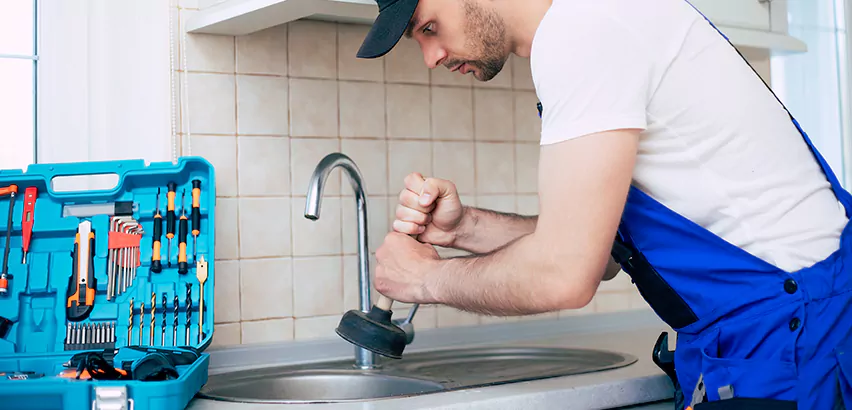 Emergency Plumber in Corona